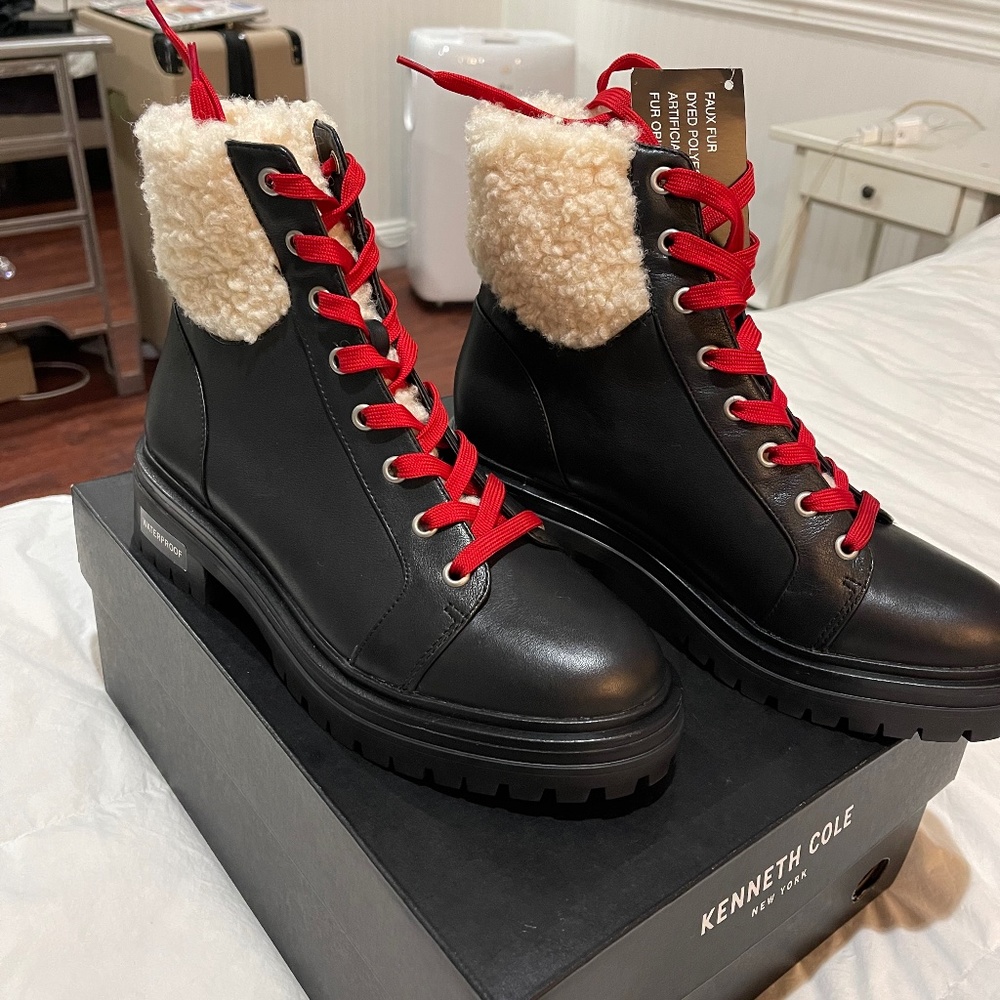 KENNETH COLE boots
